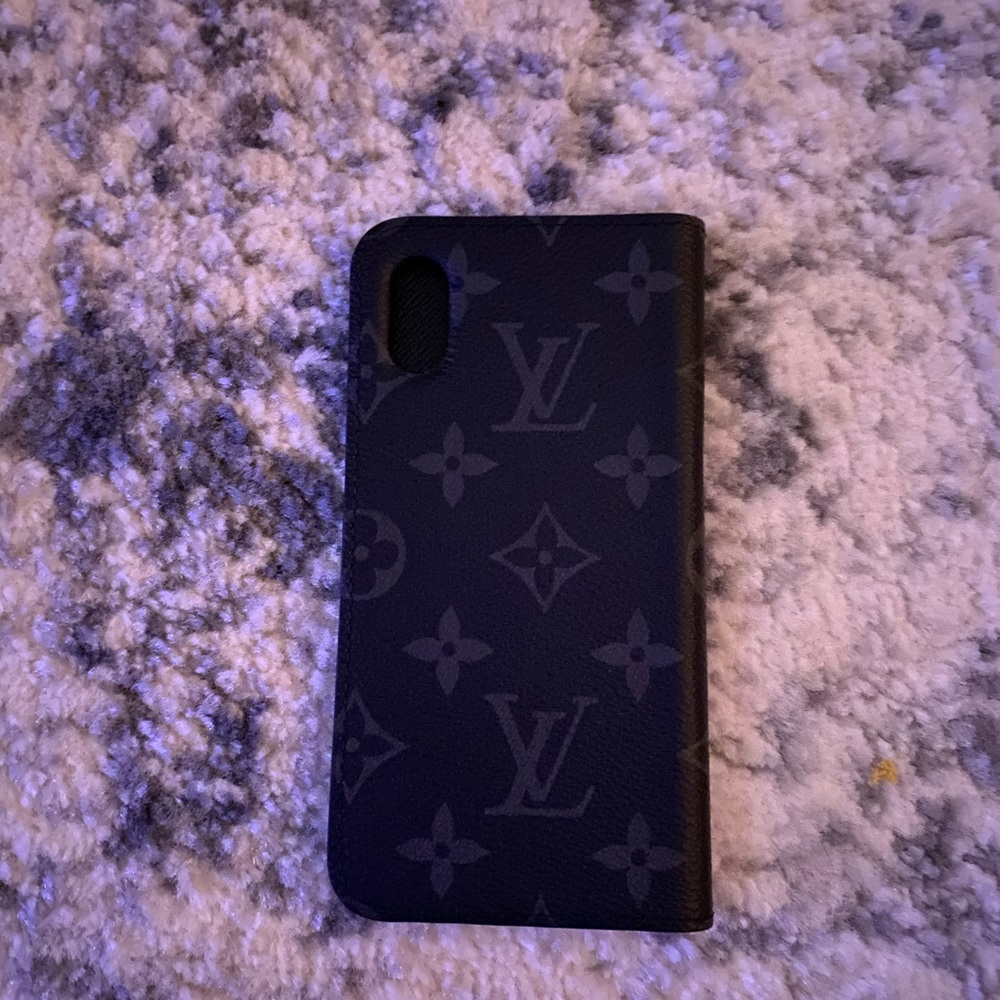 Louis Vuitton Folio